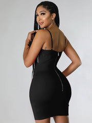 Spaghettiträger, ärmellos, rückenfrei, figurbetont, mit Quaste, Minikleider