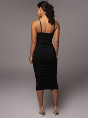 Vestidos midi fruncidos ajustados con tirantes finos