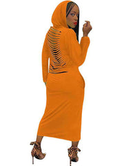 Vestido largo con capucha y mangas largas rasgadas