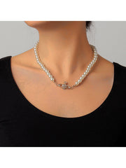 Collares de perlas con colgante de planeta