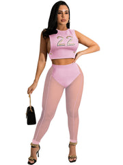 Zweiteilige ärmellose Crop-Tops und figurbetonte Netzhose