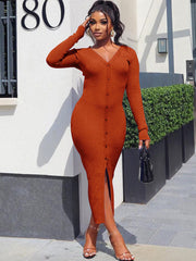 Kleid mit V-Ausschnitt, langen Ärmeln und Knopfleiste