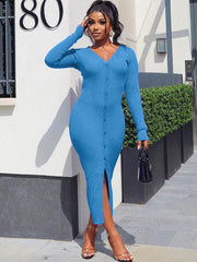Kleid mit V-Ausschnitt, langen Ärmeln und Knopfleiste