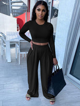 Conjuntos de dos piezas de top corto de manga larga y pantalón ancho