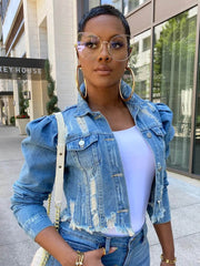 Abrigos vaqueros vintage con botones recortados y desgastados