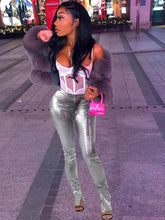 Pantalones largos ajustados de cuero sintético de color liso