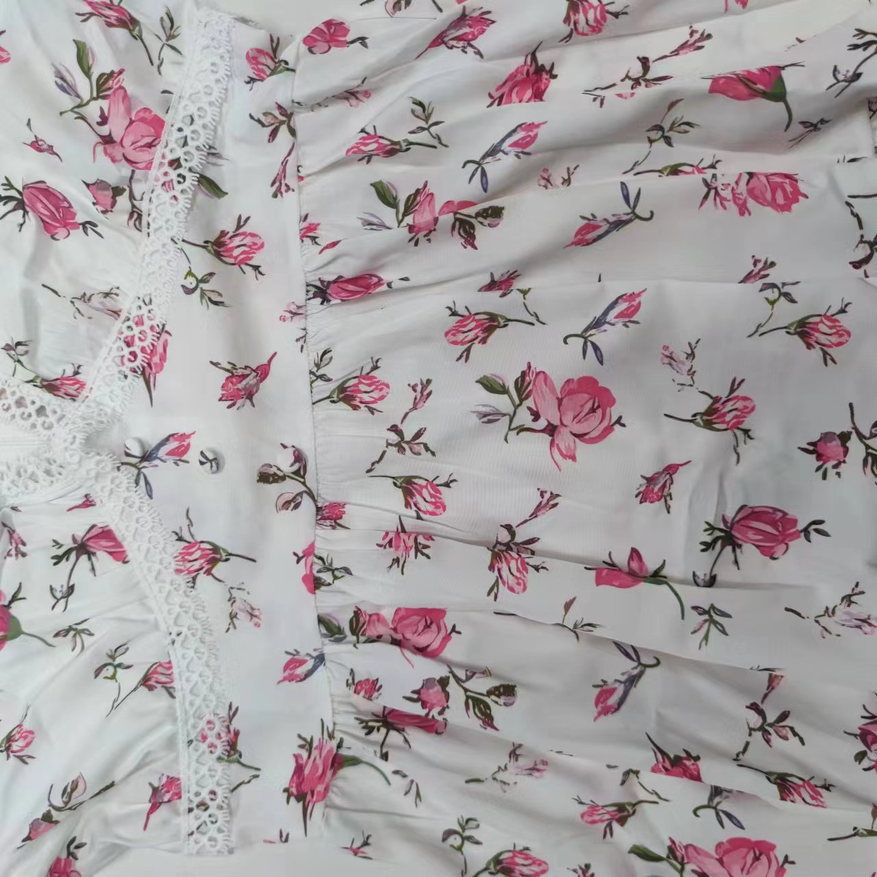 Rosalie â€?Vintage Rose Puff Sleeve Mini Dress