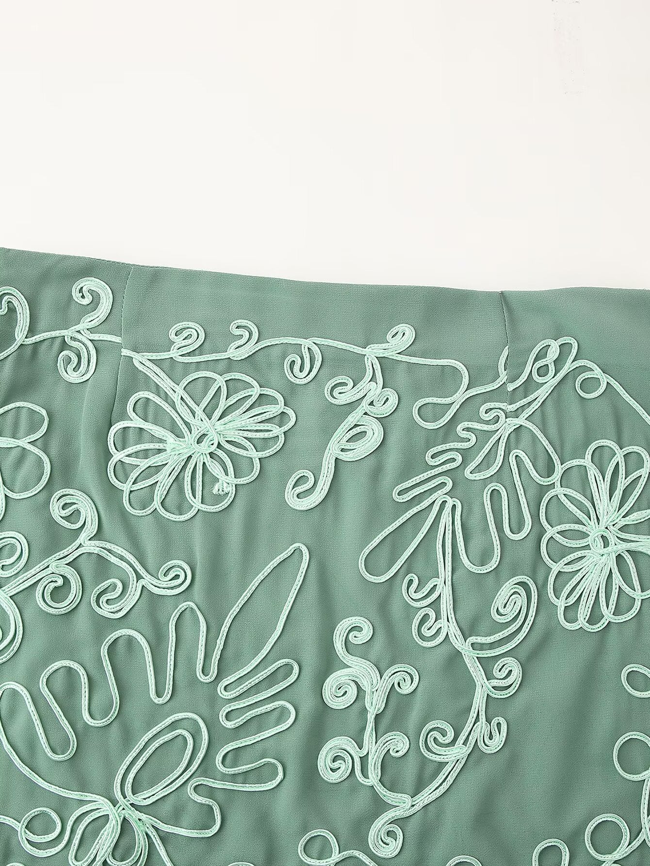 Delilah Garden Matching Set