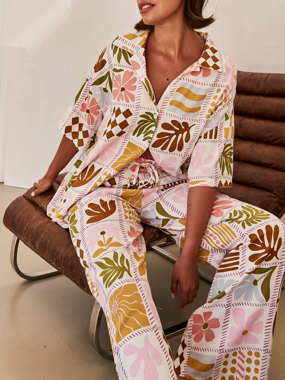 Blusa holgada, sofisticada y con estampado único
