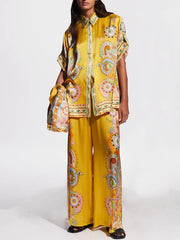Exquisite Satin-Hose mit einzigartigem Cashew-Blumen-Print und weitem Bein