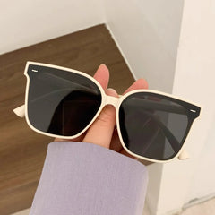 Square Frame Fashion Sunglasses