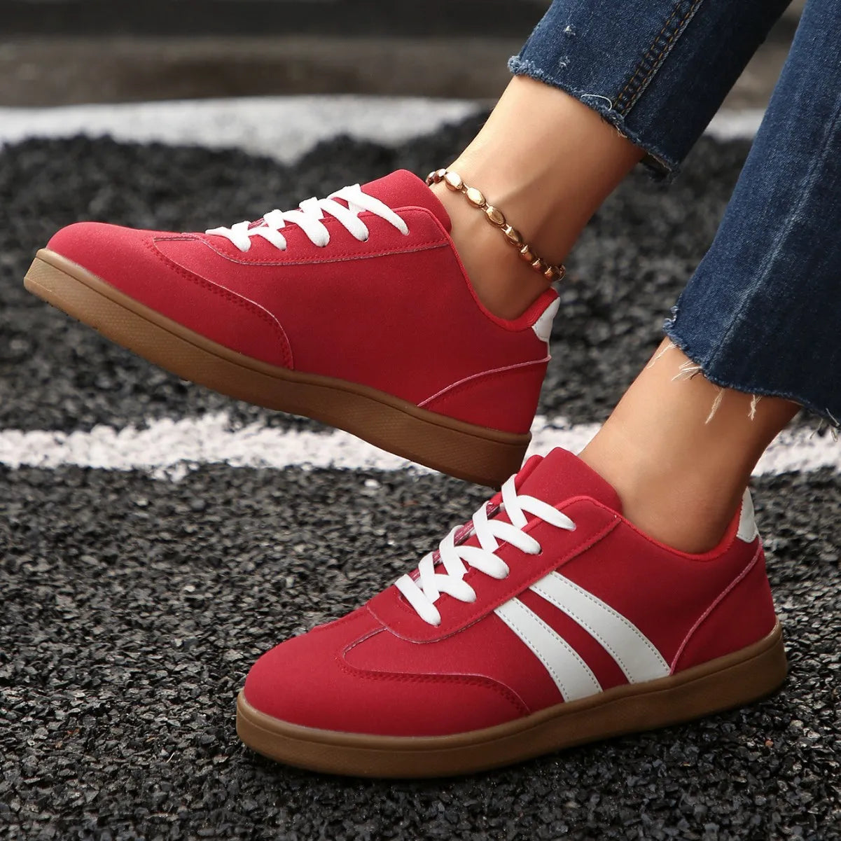 Round Toe Platform Sneakers