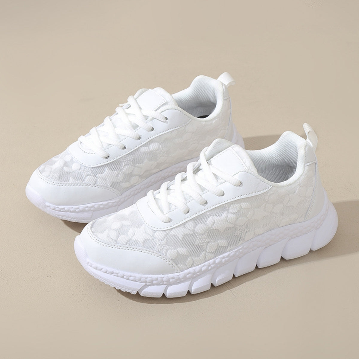 Lace Up Round Toe Star Mesh Athletic