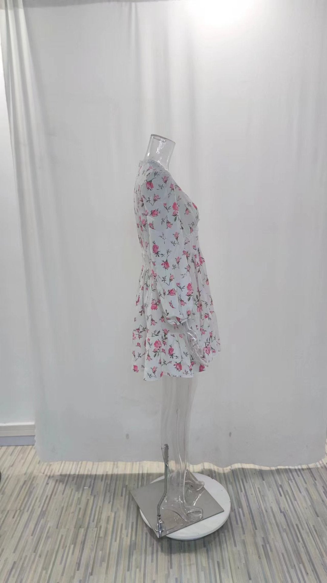 Rosalie â€?Vintage Rose Puff Sleeve Mini Dress