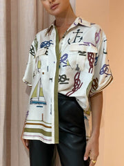 Hemd mit handgezeichneten nautischen Motiven