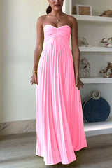 Elegantes trägerloses A-Linien-Maxikleid mit Plissee
