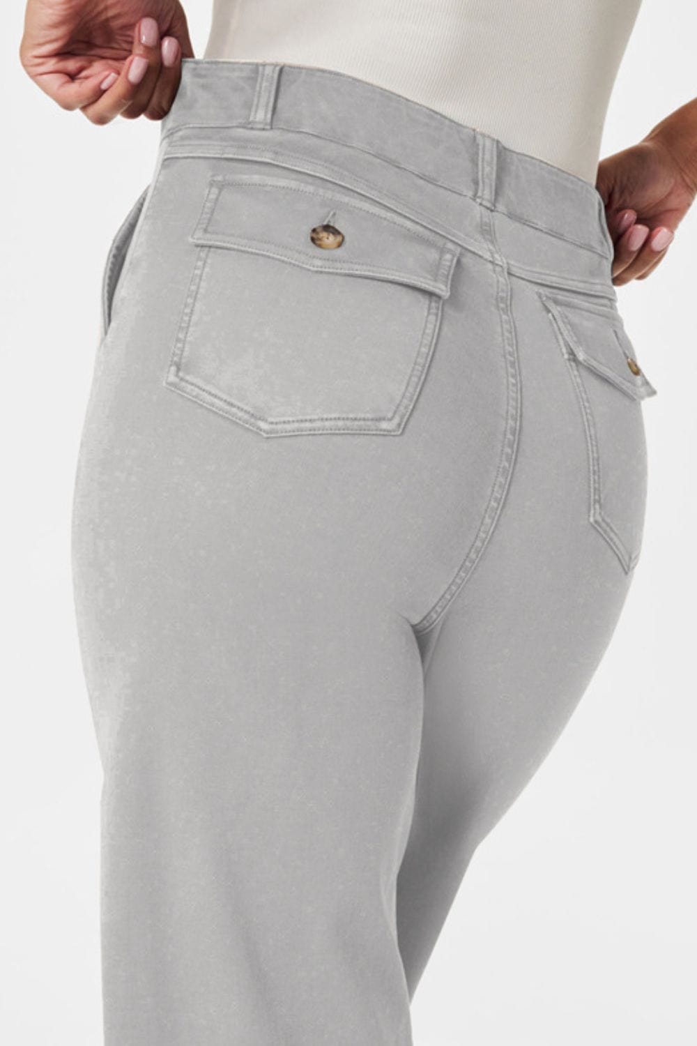 High Waist Jeans with Pockets Classic, Stylish & Versatile