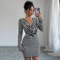 Elegant Striped Boat-Neck Flowy Dress
