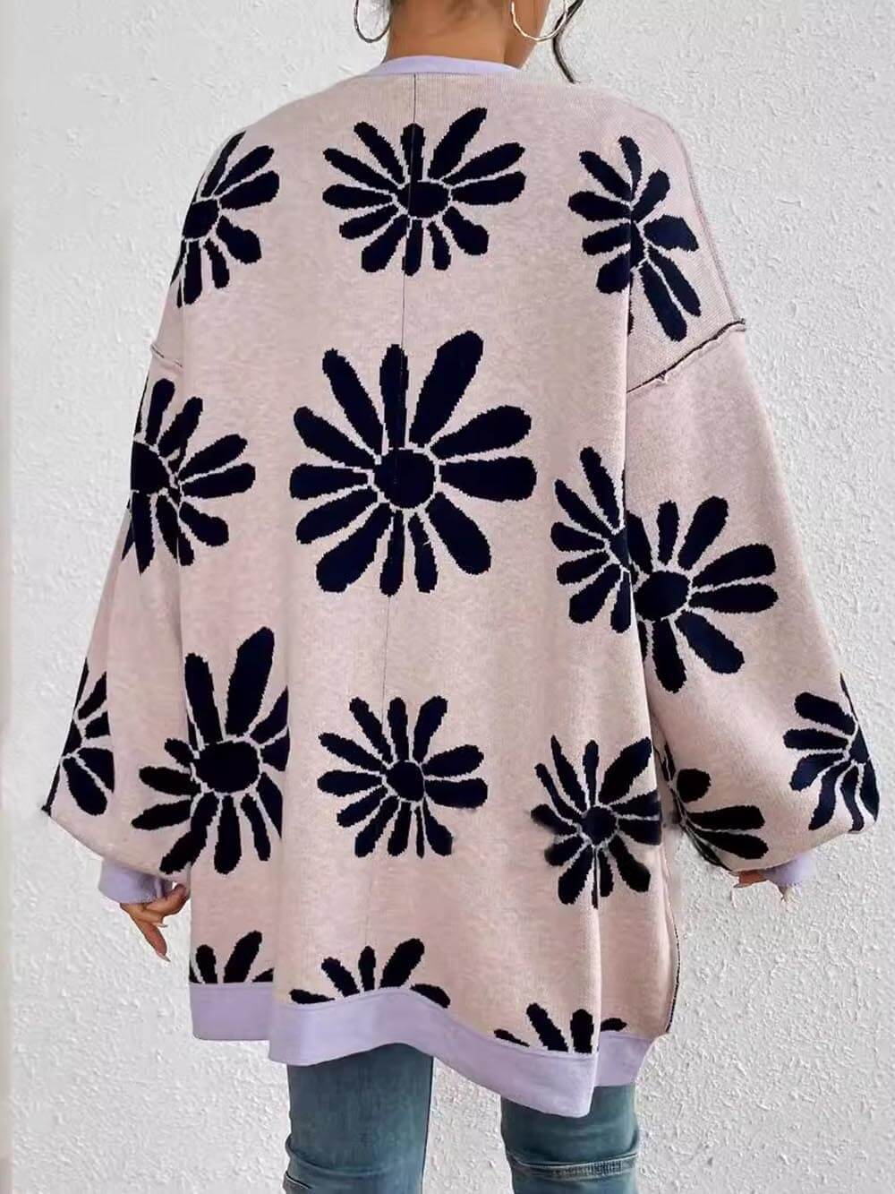 Cárdigan clásico de punto holgado con cuello en V y estampado