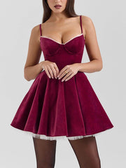 Elegantes Tüll-Patchwork-Minikleid mit herzförmigem Ausschnitt zum Jahresende