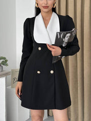 Vestido mini blazer elegante con solapa y hebilla metálica en color de contraste