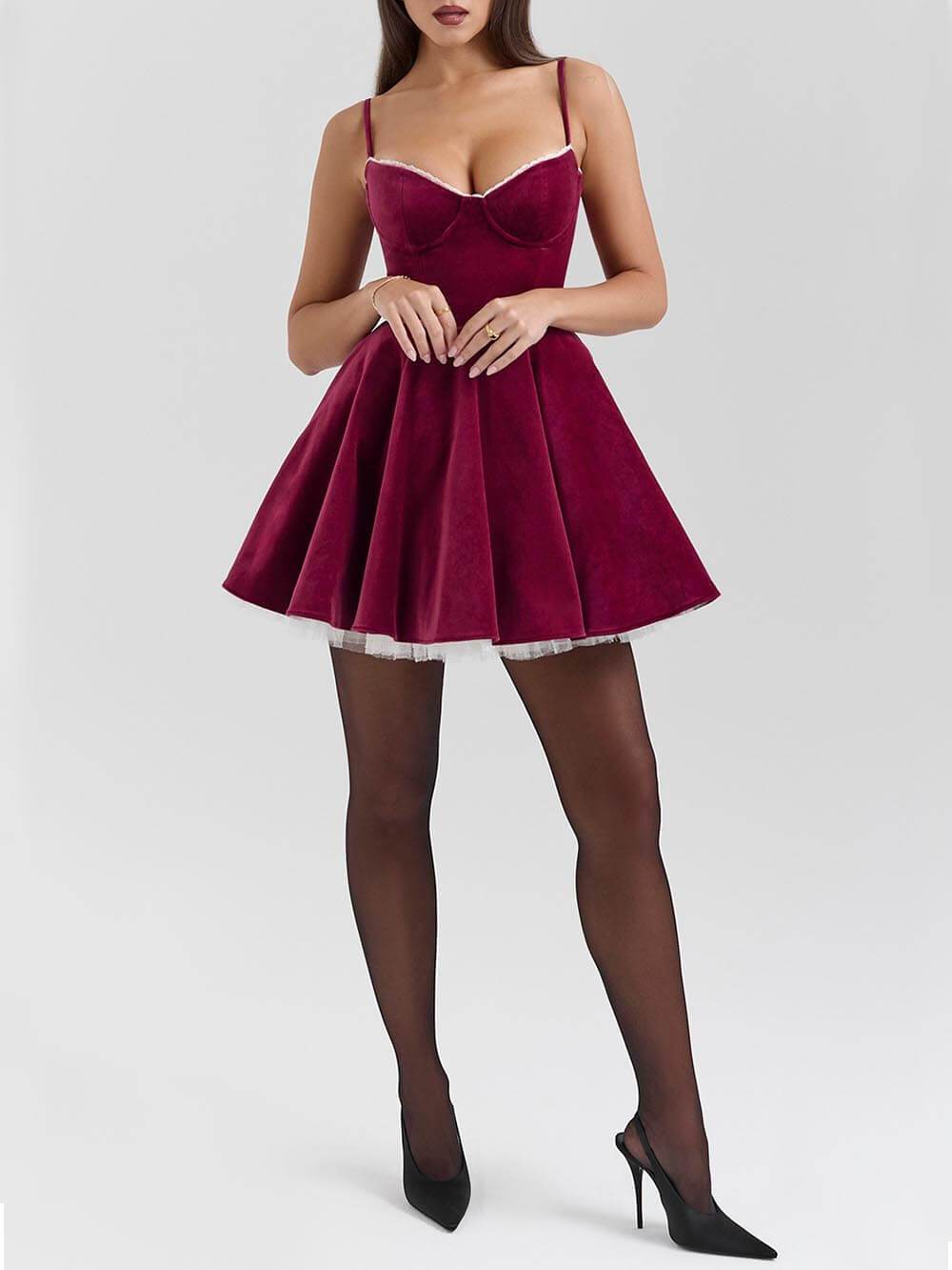 Elegantes Tüll-Patchwork-Minikleid mit herzförmigem Ausschnitt zum Jahresende