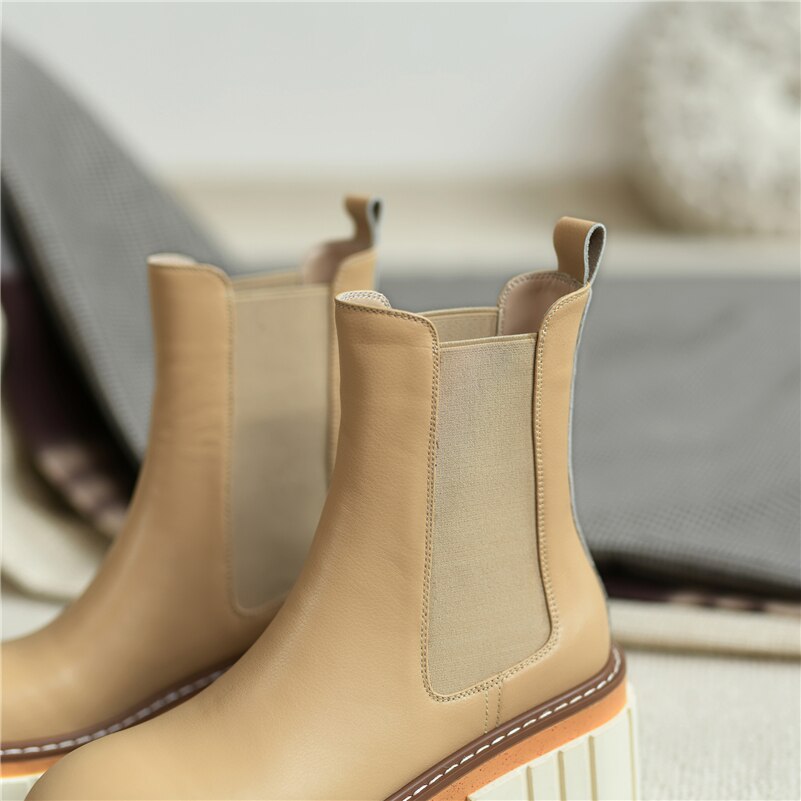 Nell Lederstiefel