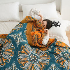 Bohemian Paisley Flower Bedspread in Green