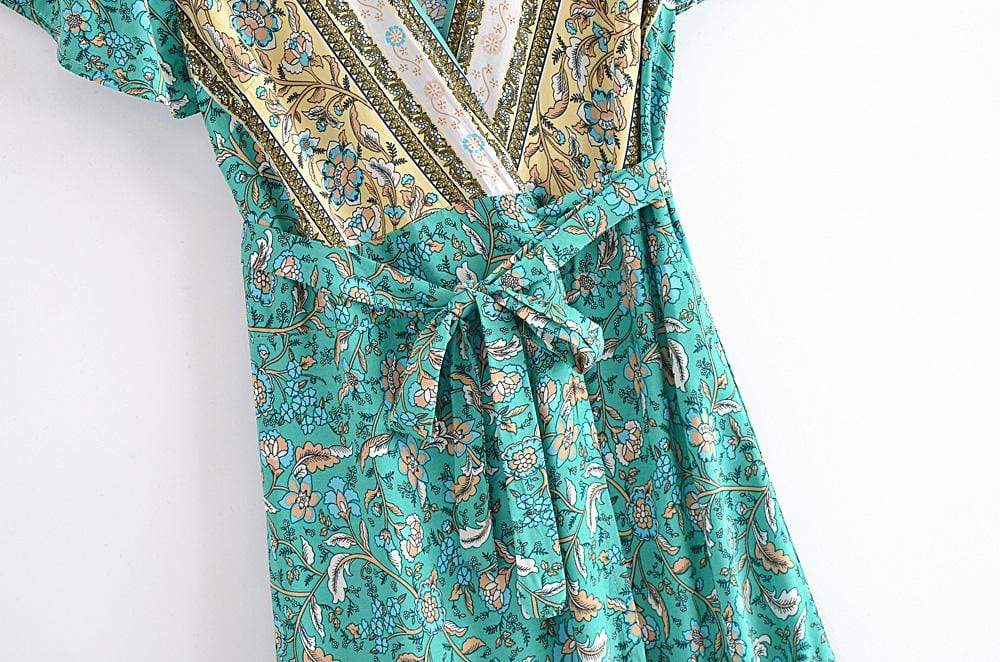 Jacinda Vintage Floral Maxi Dress