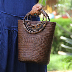 Larysa Bucket Bag