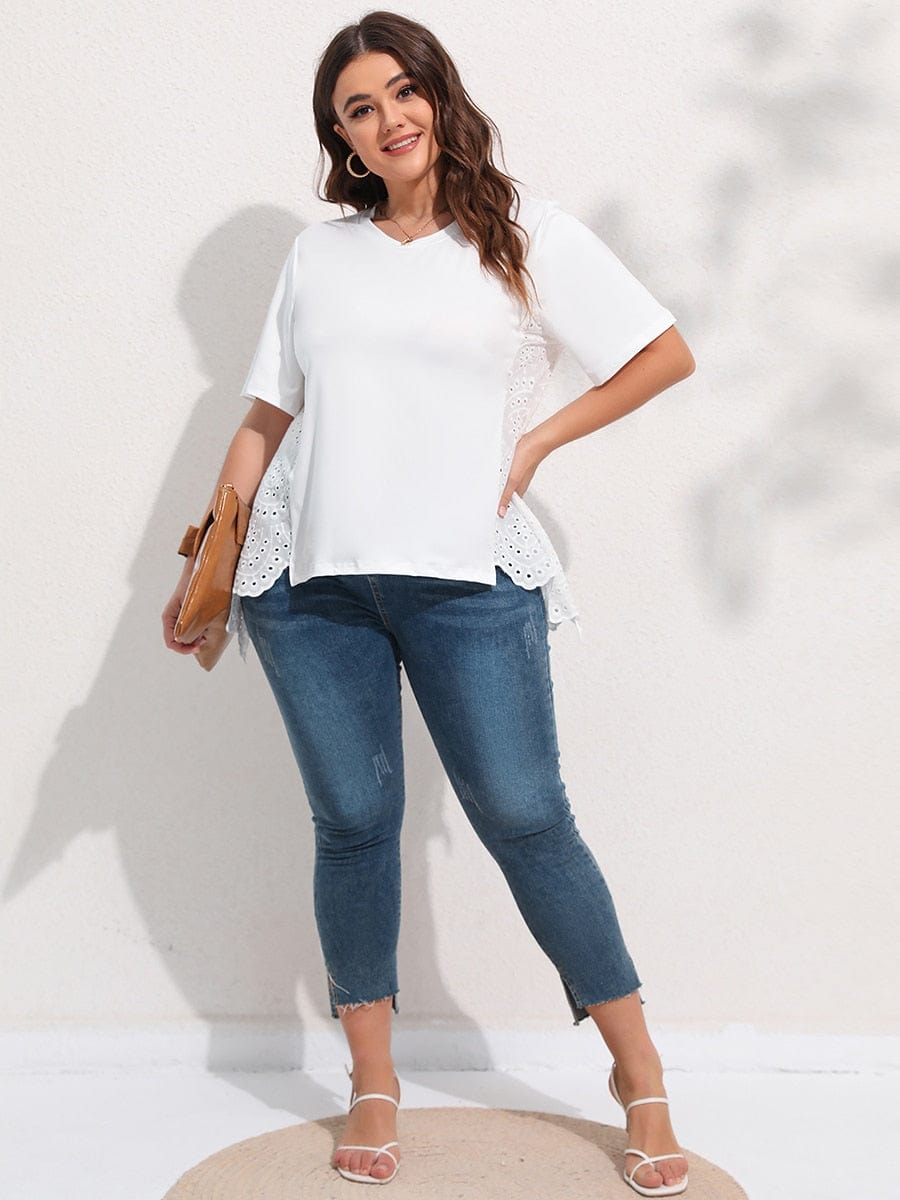 Plus Size Venus Embroidery Tee