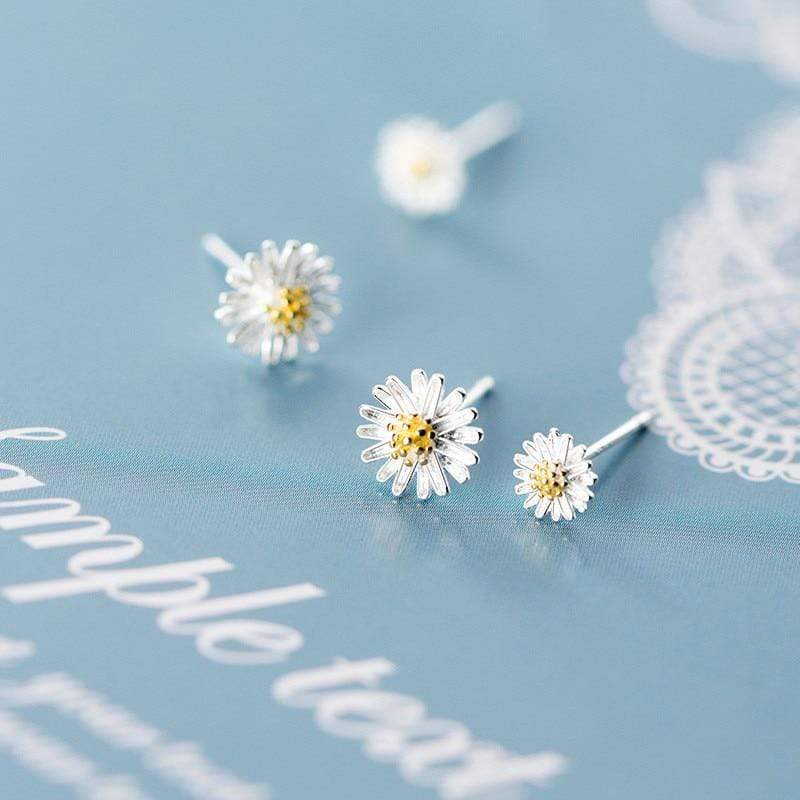 Sterling Silver Daisy Chrysanthemum Earrings