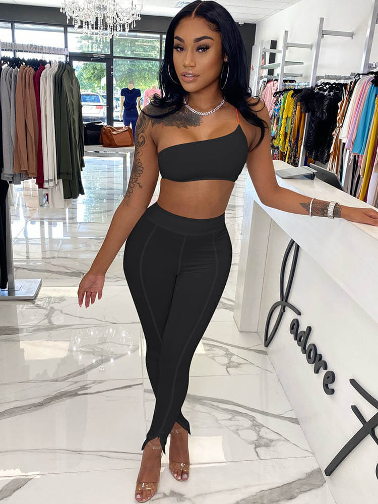 One Shoulder Strap Crop Top & High Waist Legging