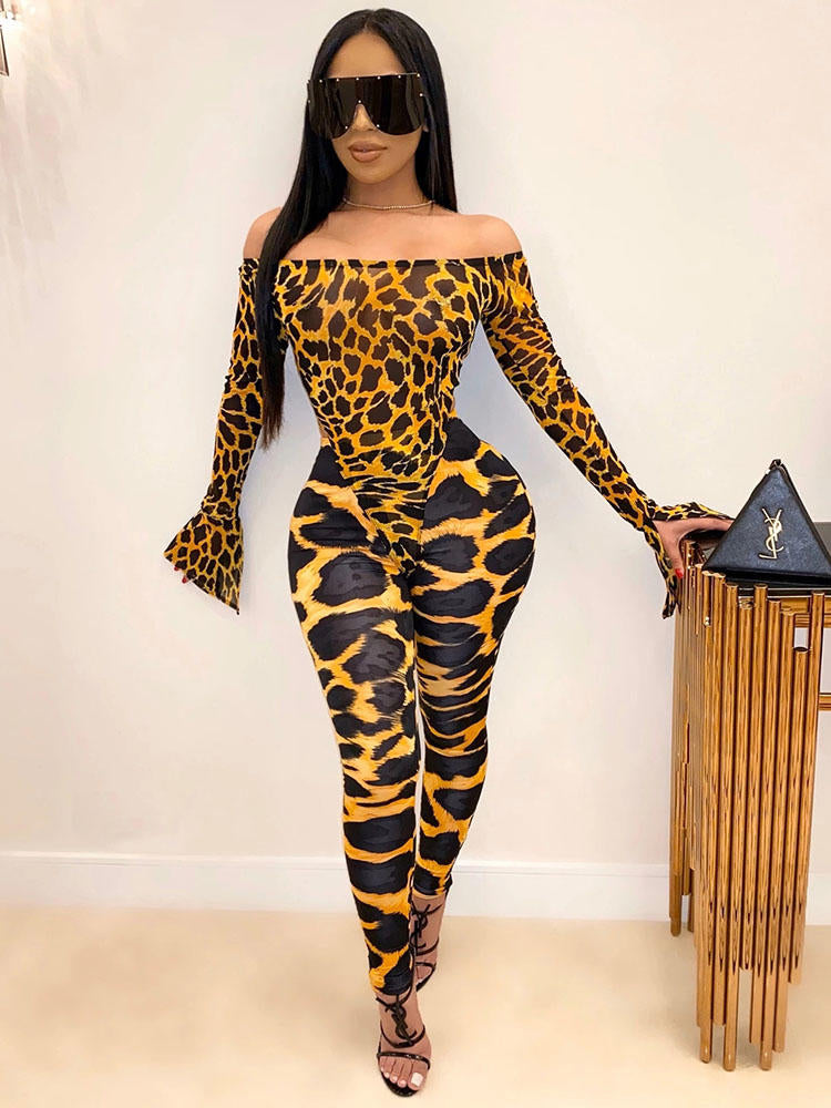 Two Pieces Printed Off Shoulder JumpSuit & Bodycon Pants