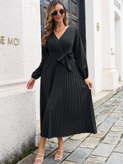 Chiffon Long Sleeve V Neck Midi Dresses