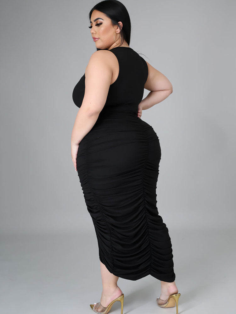 Plus Size Sleeveless Ruched Midi Dresses