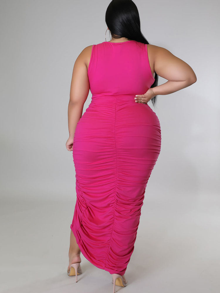 Plus Size Sleeveless Ruched Midi Dresses