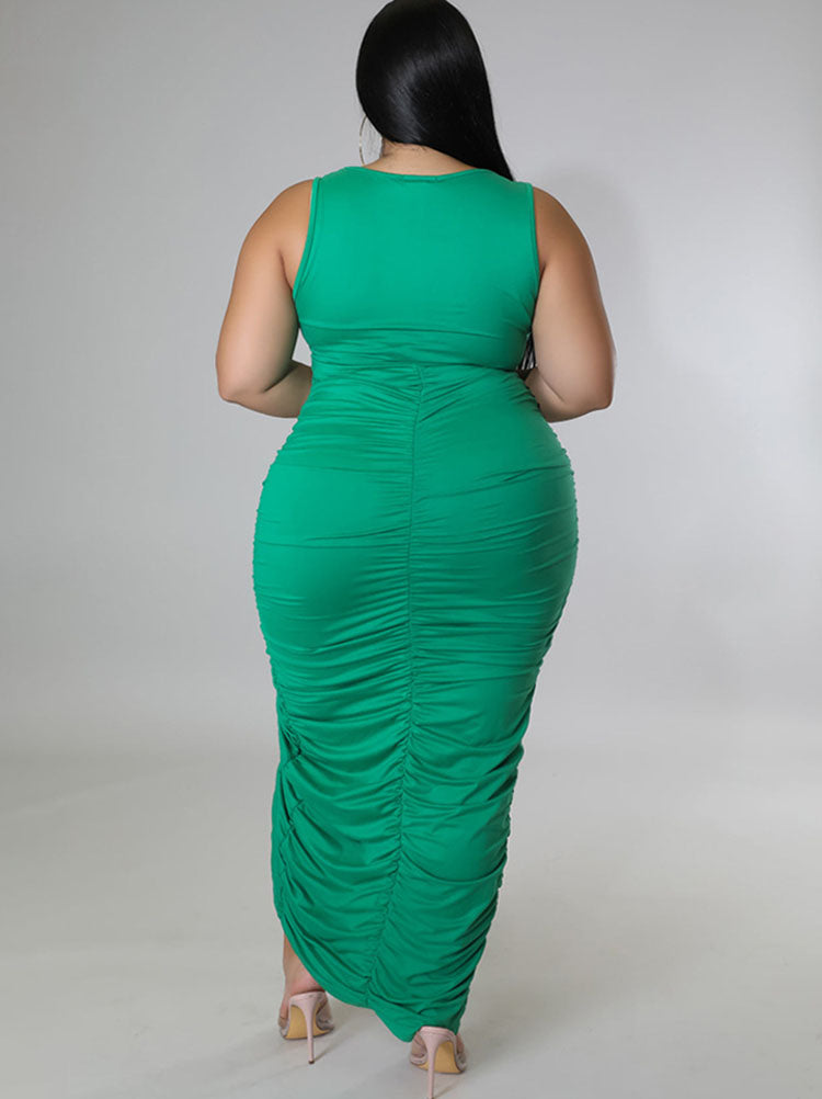 Plus Size Sleeveless Ruched Midi Dresses