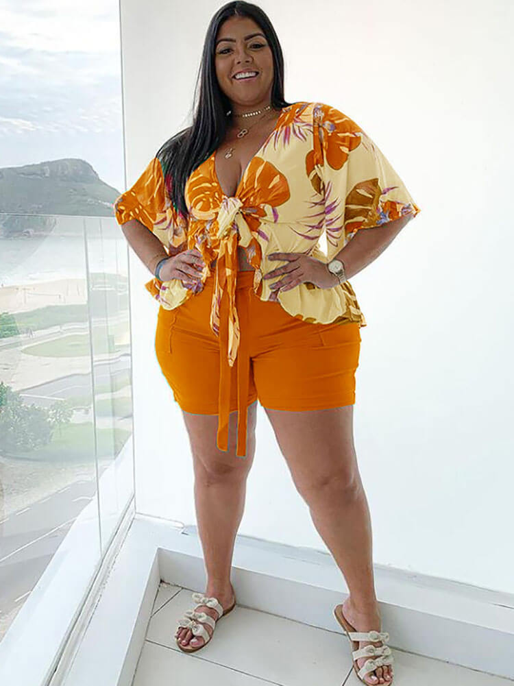 Plus Size Lace Up Ruffle Sleeve Floral Shorts Set