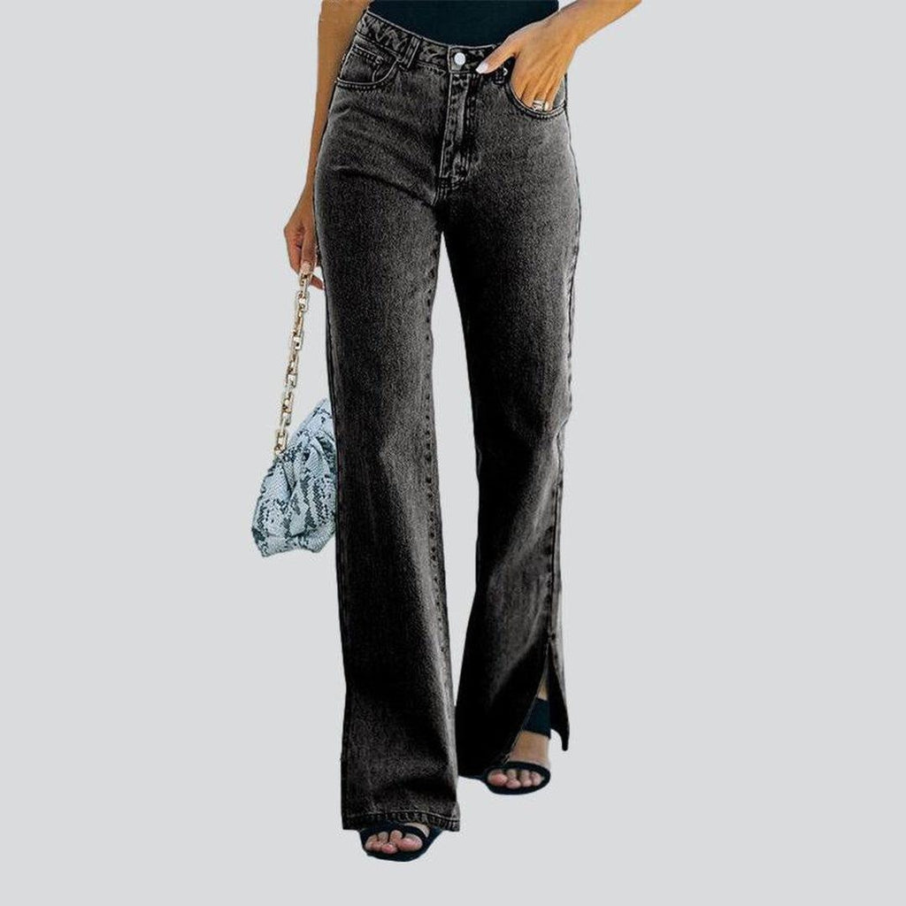 Wide leg bottom slit jeans